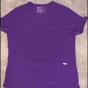 Figs Casma 3 pocket top